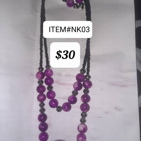 Necklaces - Picture 8 of 10